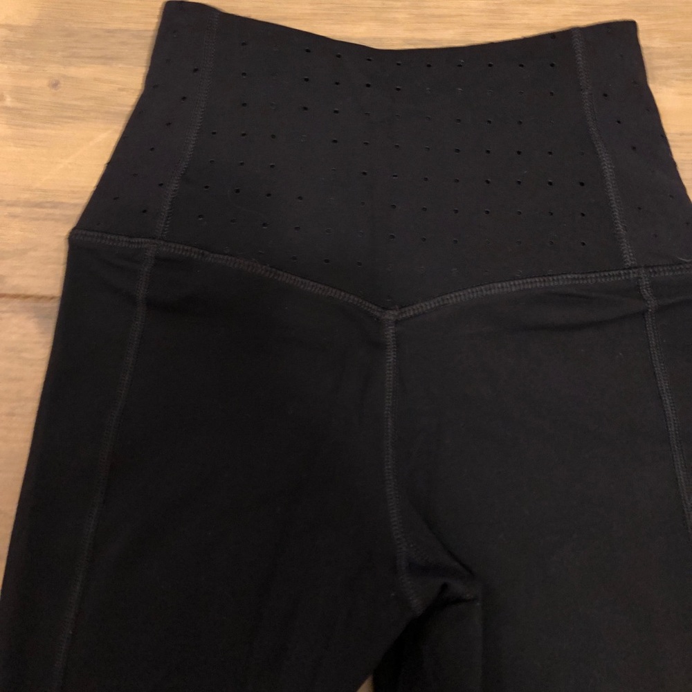 Size small  Nike Super High Rise Legging Capris - Picture 3 of 8
